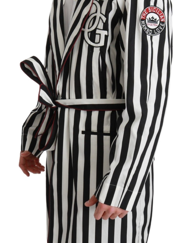 Black Coat Nightgown  White Cotton Robe