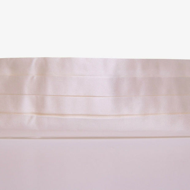 Elegant White Silk Cummerbund