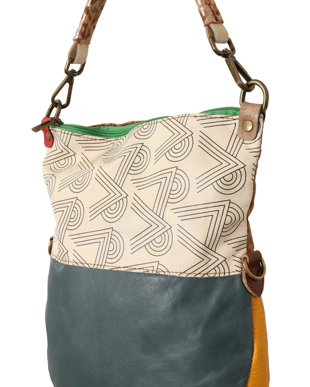 Chic Multicolor Leather Shoulder Bag