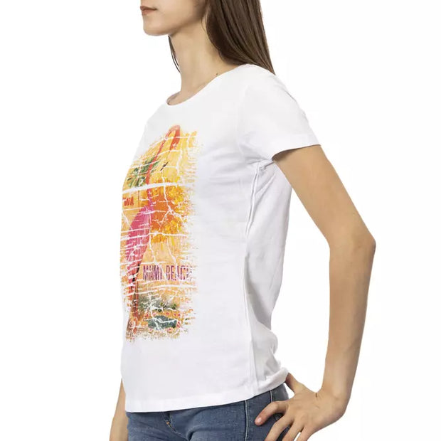 Chic White Tee with Graphic Flair