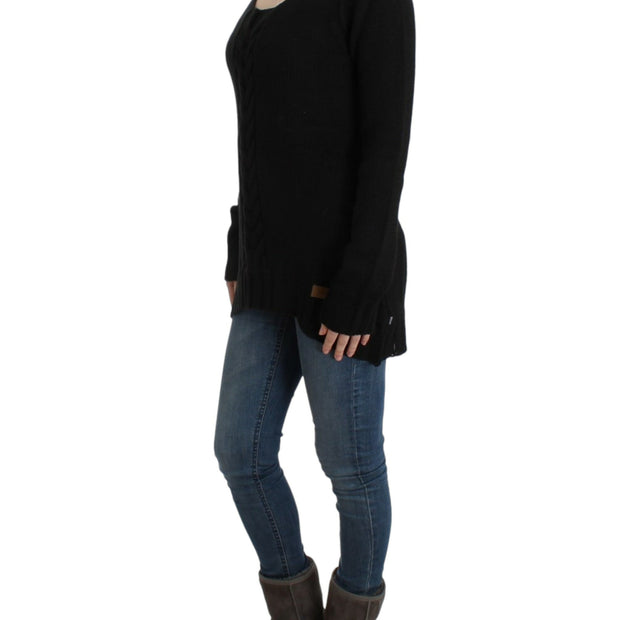 Alluring Black Knitted Crew Neck Sweater