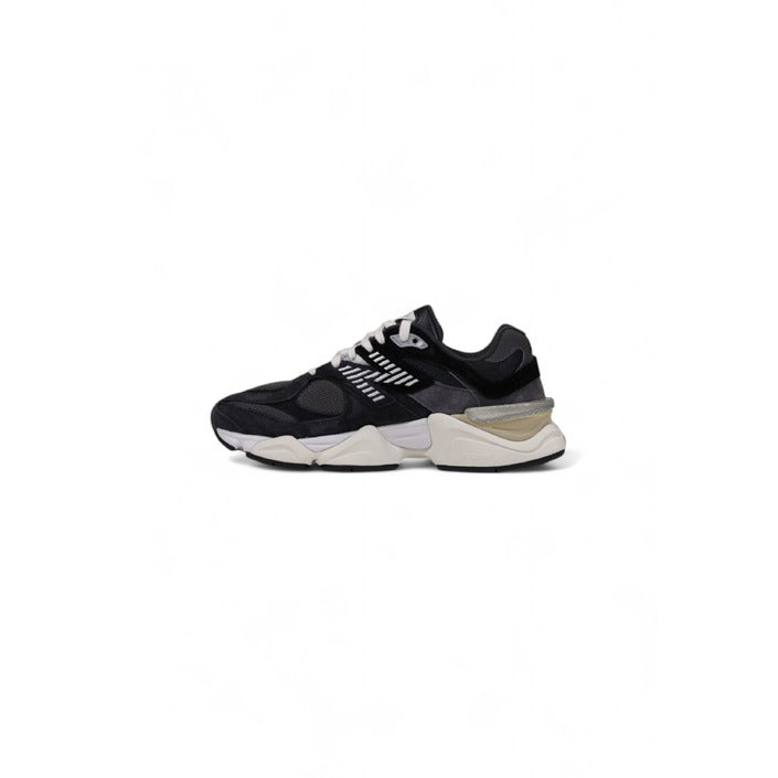 New Balance Women Sneakers