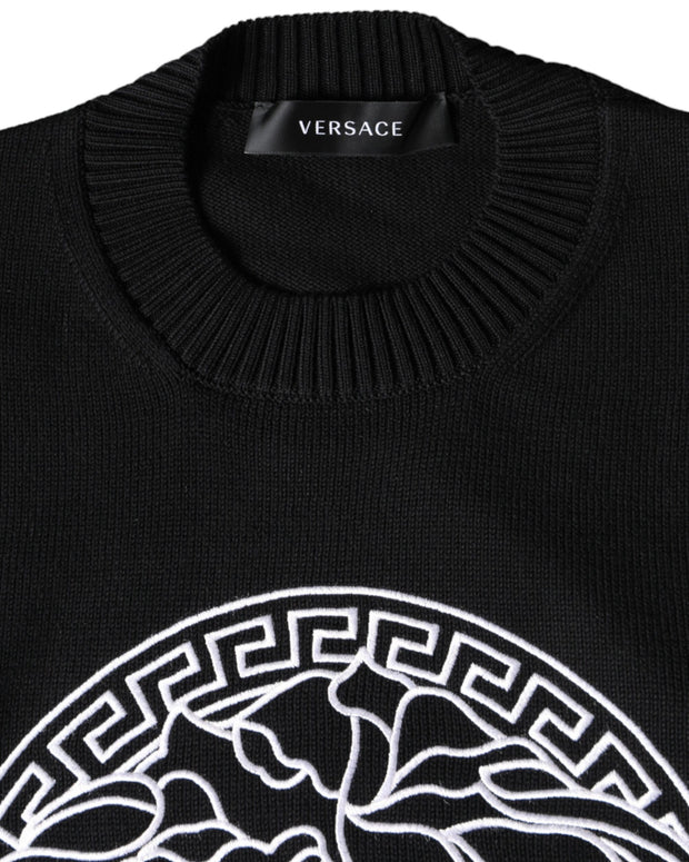 Black Medusa Embroidery Crew Neck Pullover Sweater
