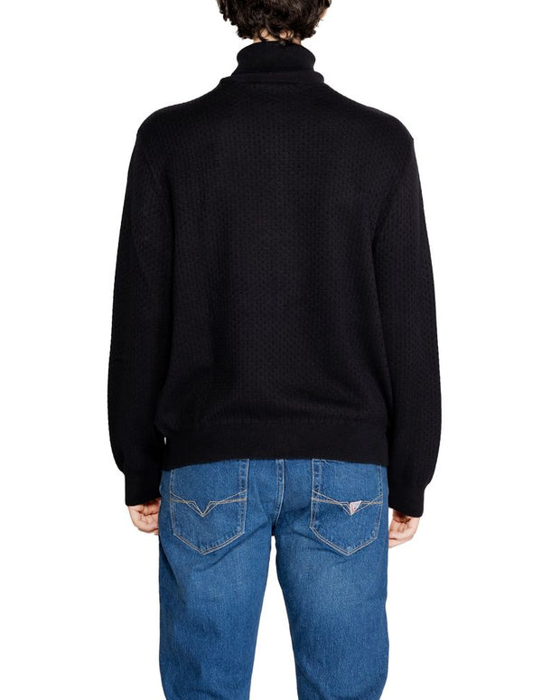 Black Cotton Turtleneck