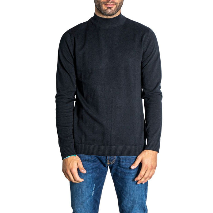 Black Cotton Sportswear