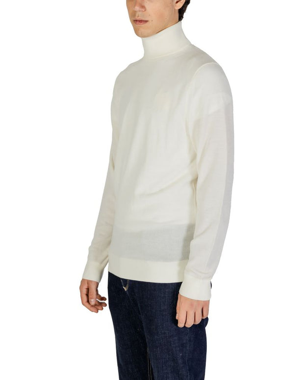 Cream Wool Turtleneck