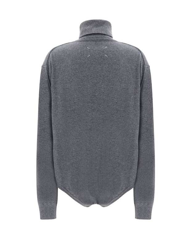 Body Sweater