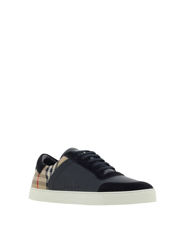 Stevie Sneakers