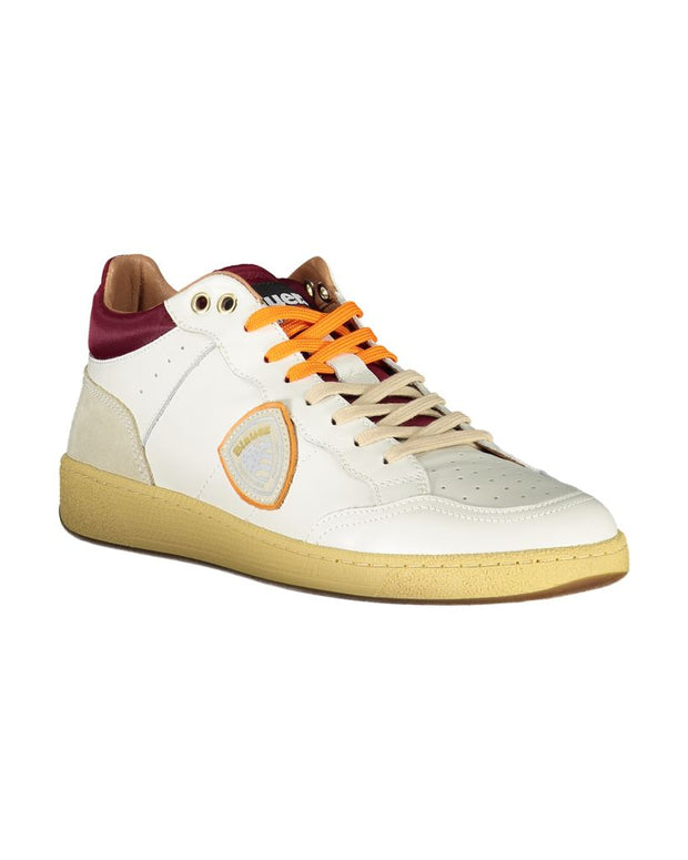 Sleek White Sneakers with Contrast Accents
