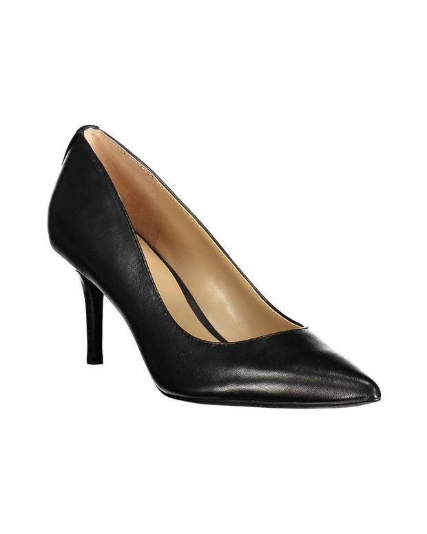 Black Leather Flat Shoe