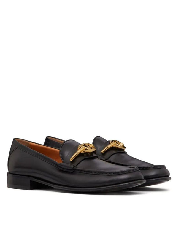 V-Logo Moon Leather Loafers